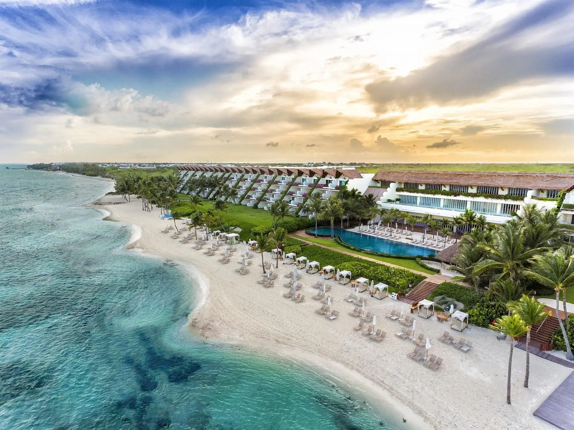 Grand Velas Riviera Maya ultra-luxury all-inclusive resort with stunning architecture, gourmet dining, and pristine beachfront in Mexico.
